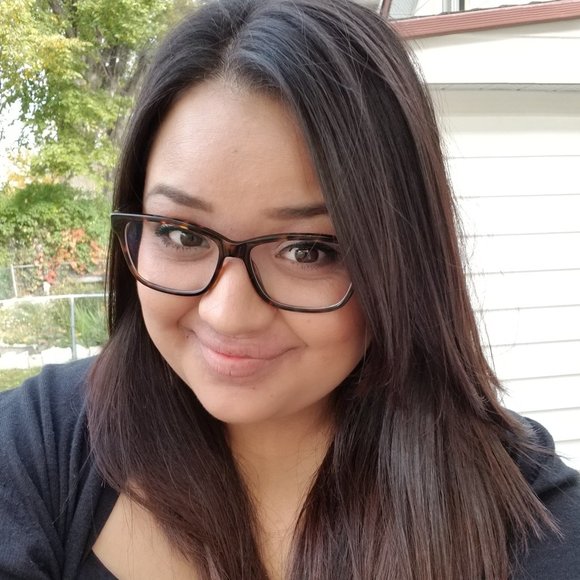 Meet your Posher, Chantale - Picture 1 of 1